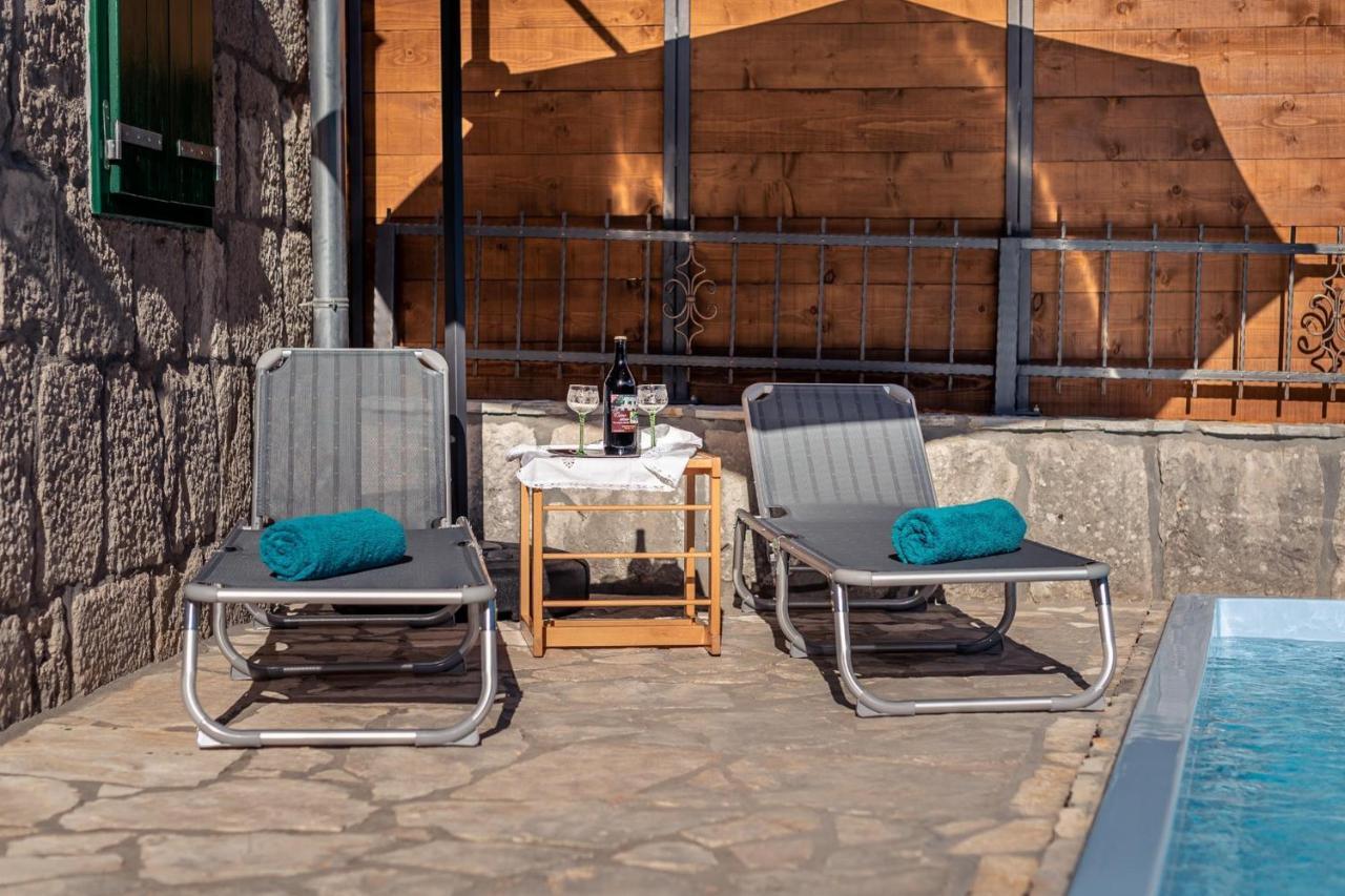 Villa Lazini Dvori Stasevica Exteriör bild