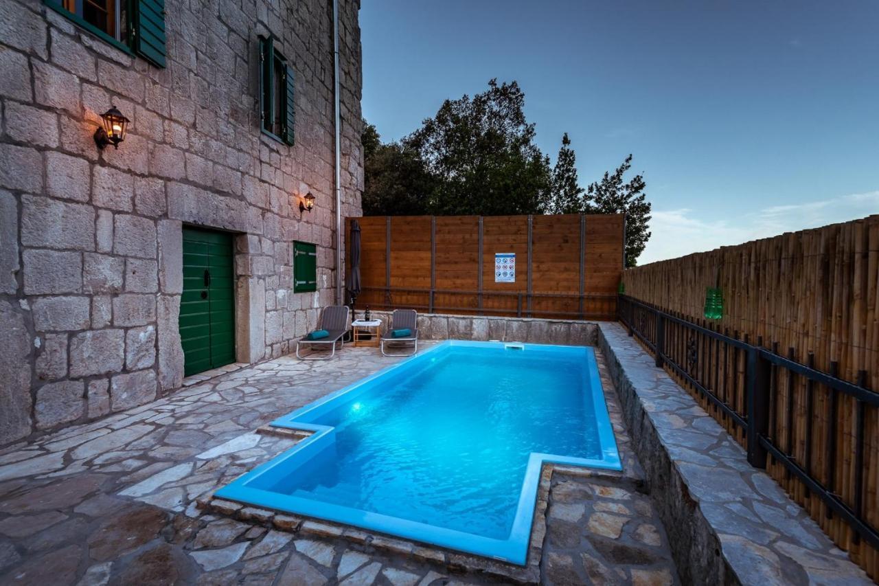 Villa Lazini Dvori Stasevica Exteriör bild