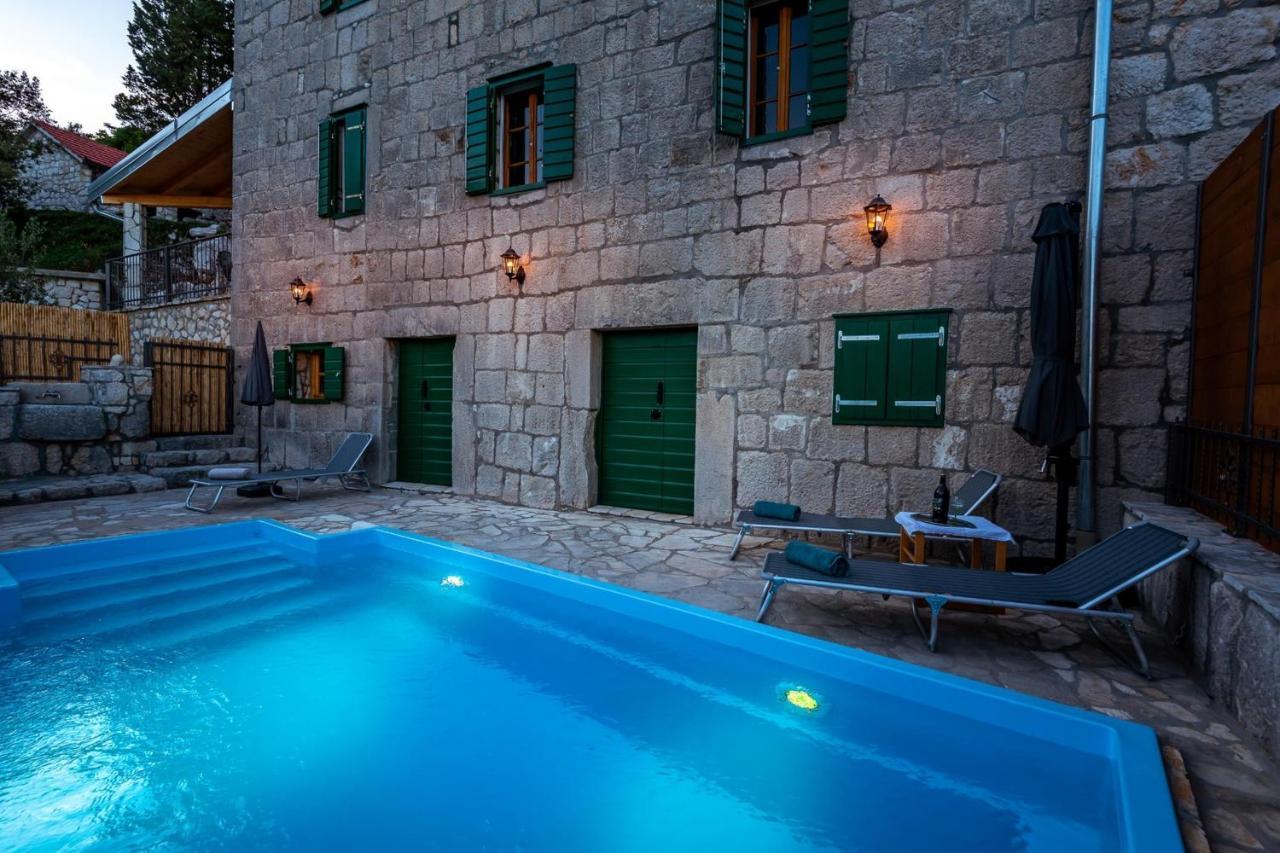 Villa Lazini Dvori Stasevica Exteriör bild